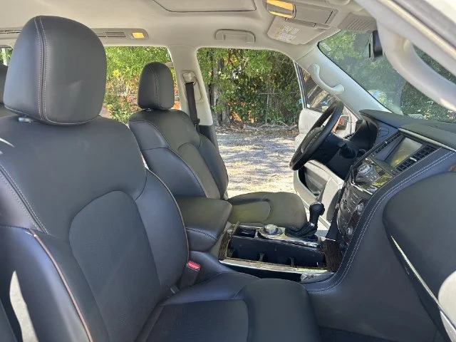 Used 2018 White Nissan SL image 10