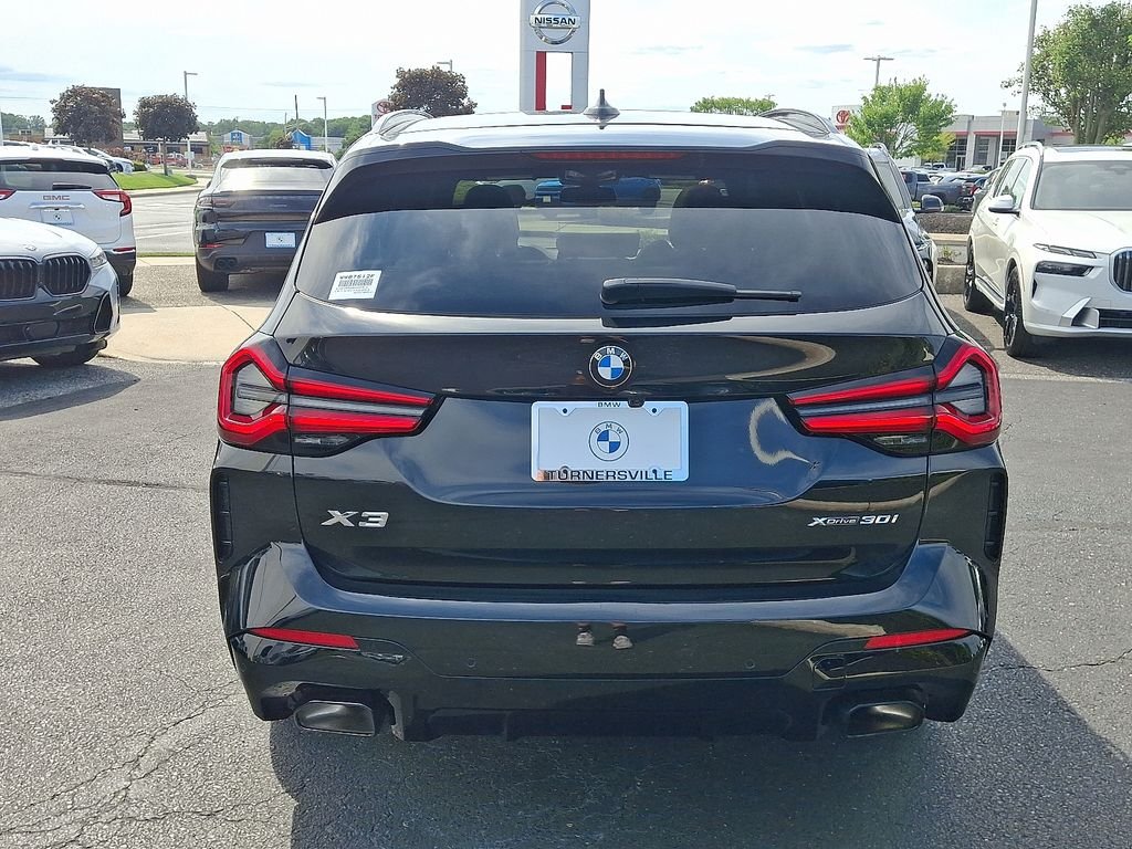 Certified Used 2024 Black Sapphire Metallic BMW xDrive30i image 5