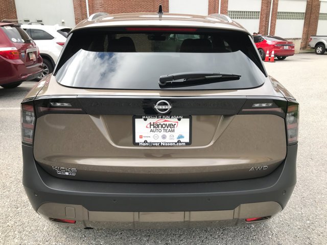 New 2026 Canyon Bronze Metallic Nissan SV image 6