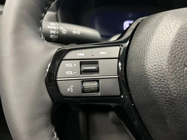 New 2026 Platinum White Pearl Honda Touring image 18