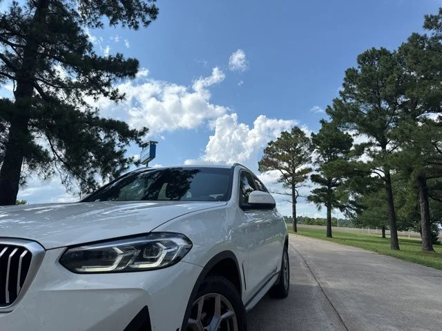 Used 2023 White BMW xDrive30i image 7