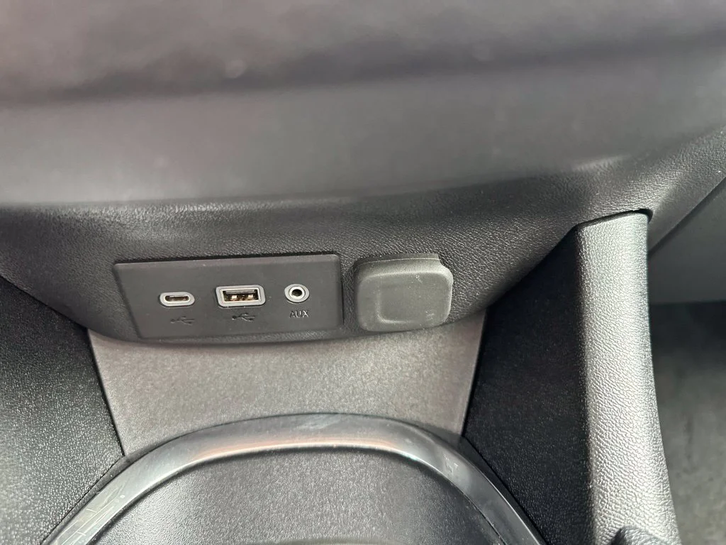 Used 2025 Black Chevrolet LT image 21