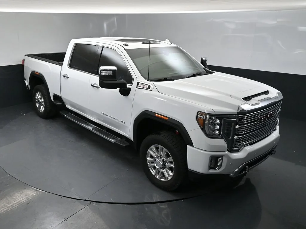 Certified Used 2020 White GMC Denali image 37