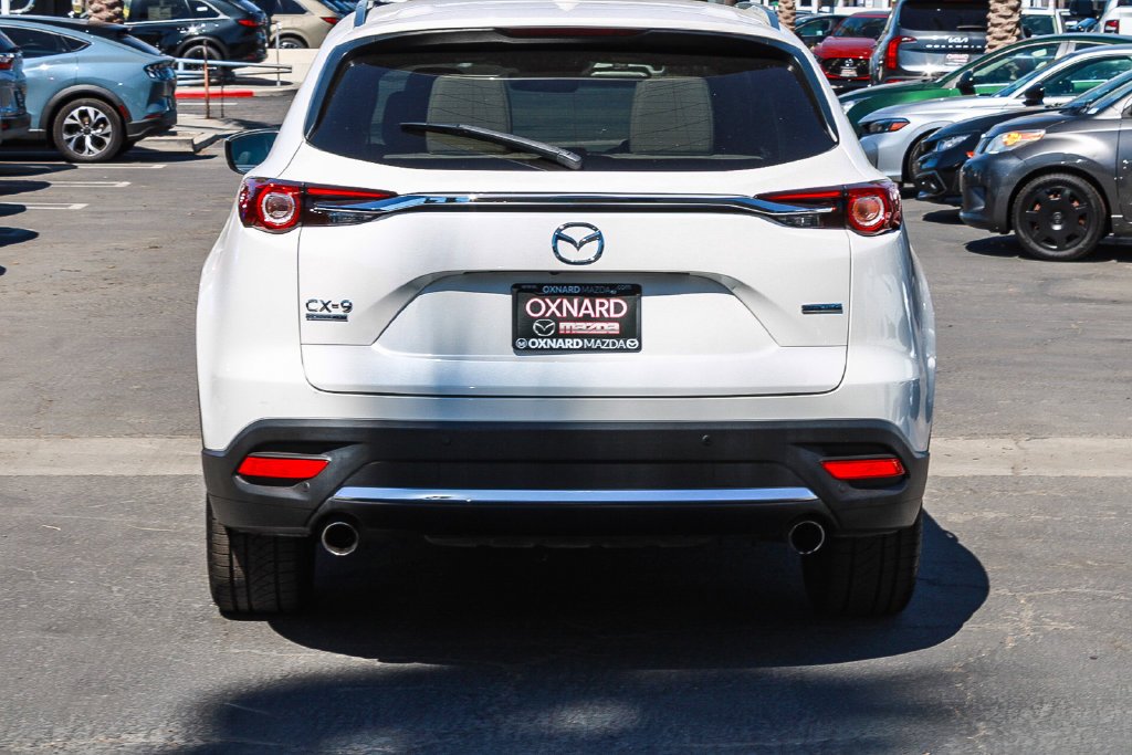 Used 2023 White Mazda Signature image 5