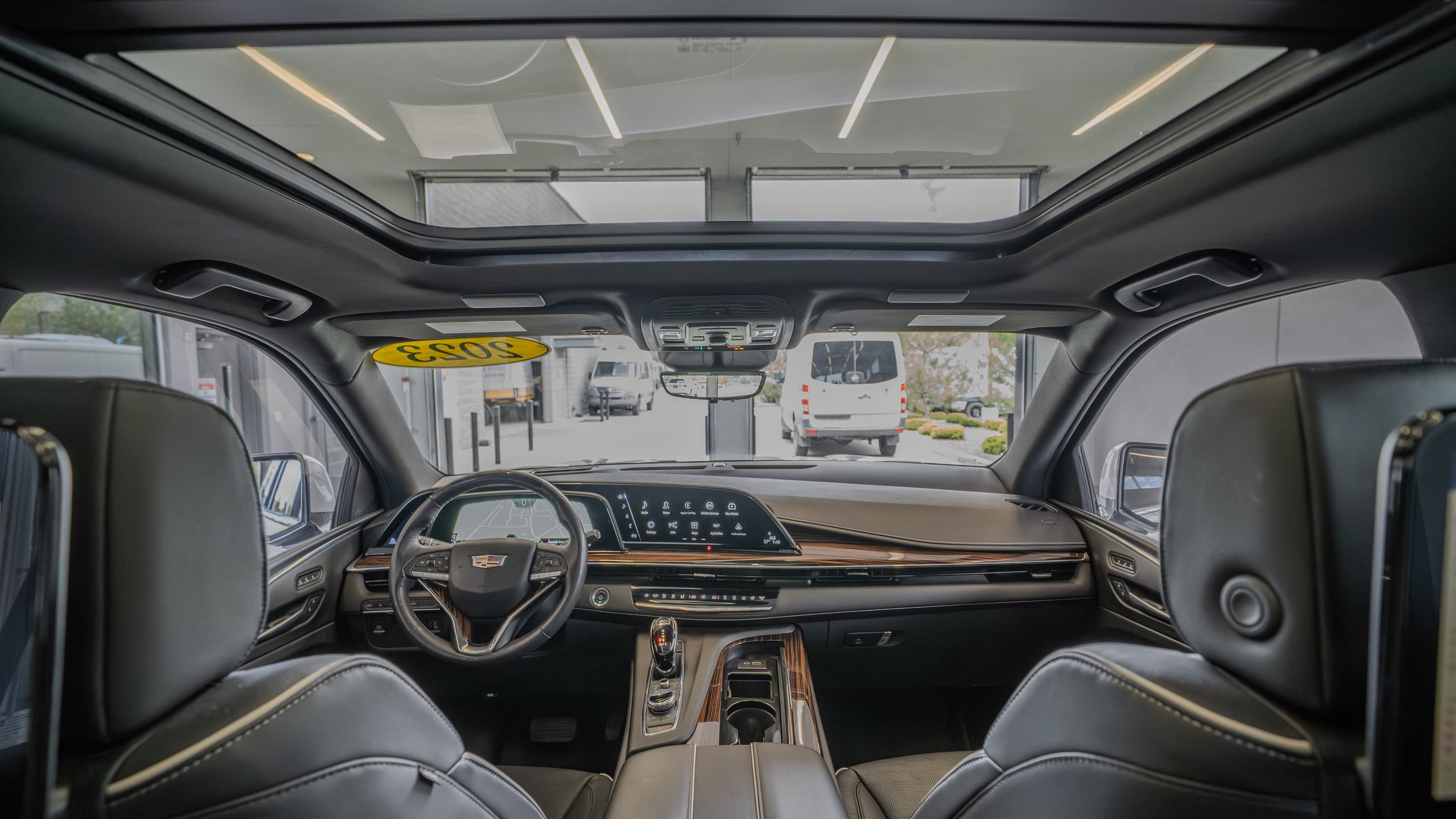 Used 2023 Crystal White Tricoat Cadillac Premium Luxury image 27