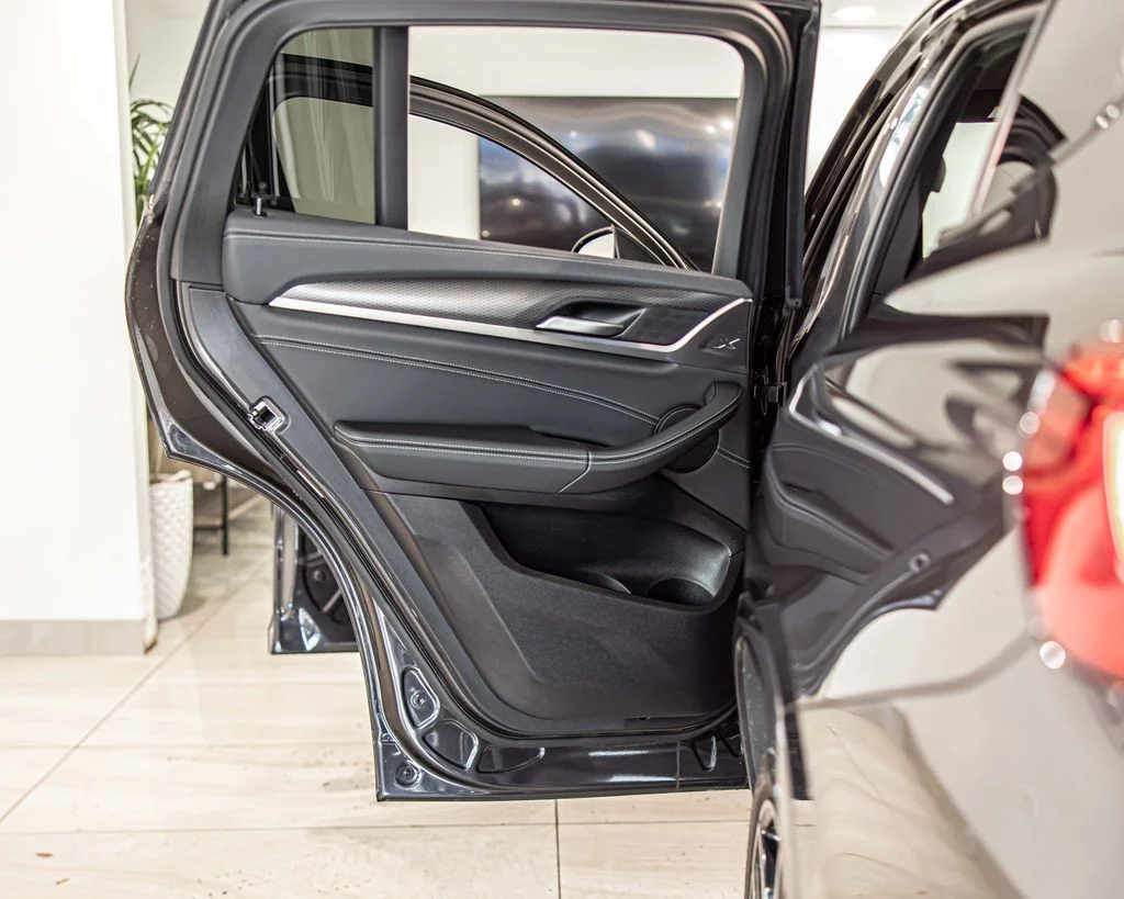 Used 2023 Gray BMW M40i image 37