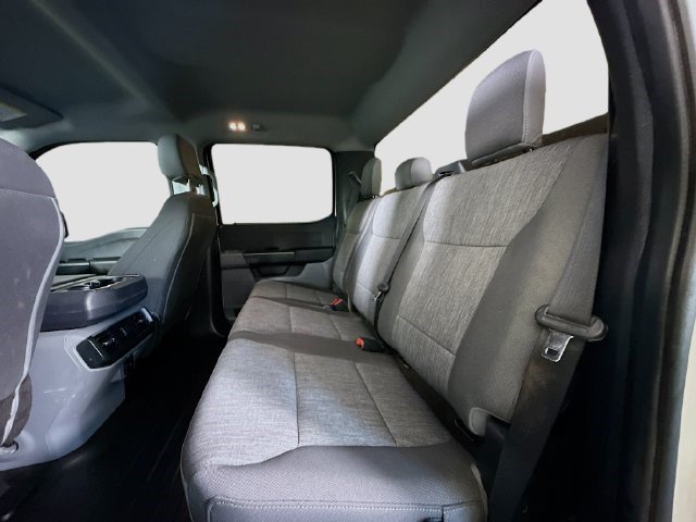 Used 2023 Oxford White Ford XL image 20