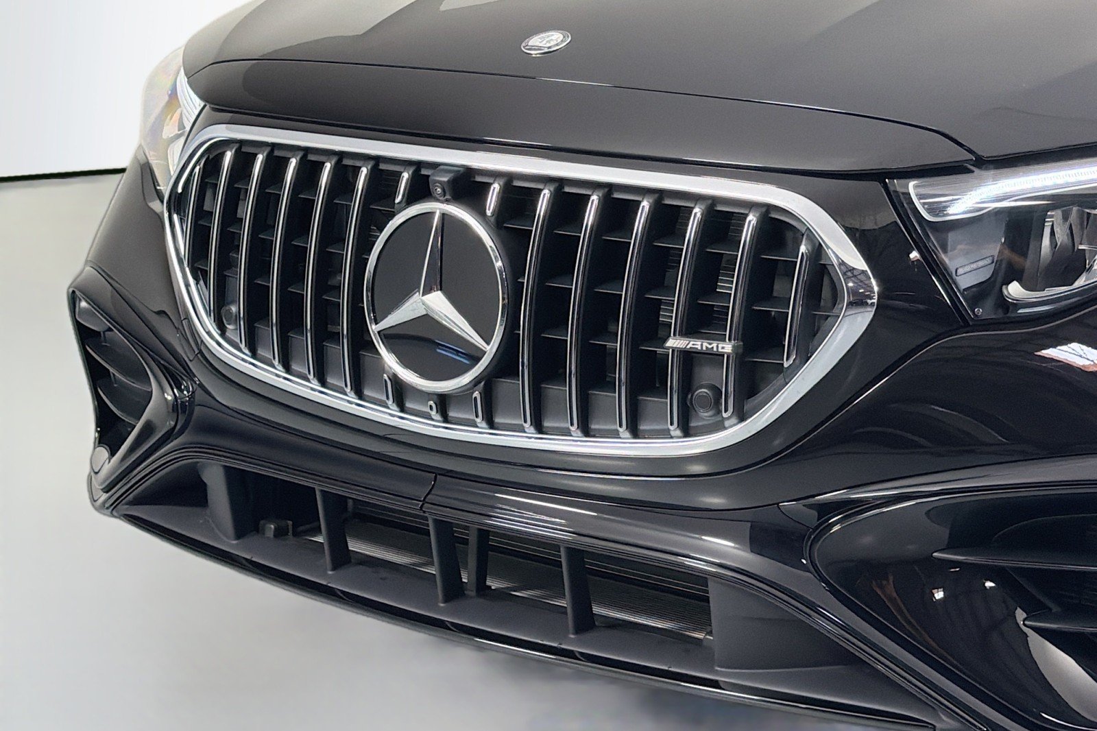 New 2026 Obsidian Black Metallic Mercedes-Benz AMG® E 53 E 4MATIC+ Sedan image 12