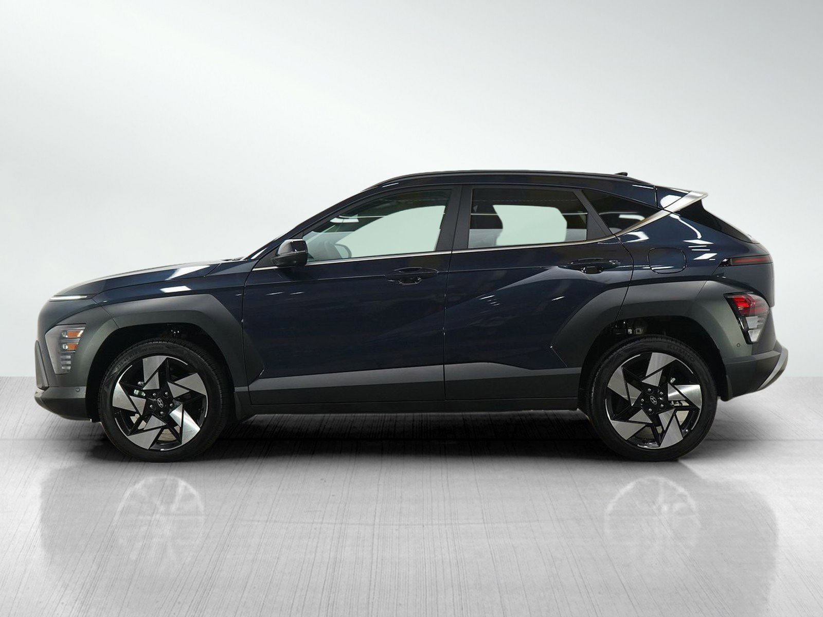 Certified 2024 Hyundai Kona Limited with VIN KM8HECA3XRU054423 for sale in Minneapolis, Minnesota