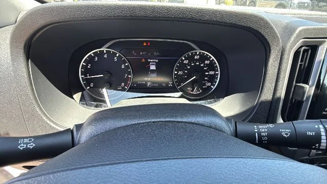 New 2026 Glacier White Nissan Crew Cab SV image 21