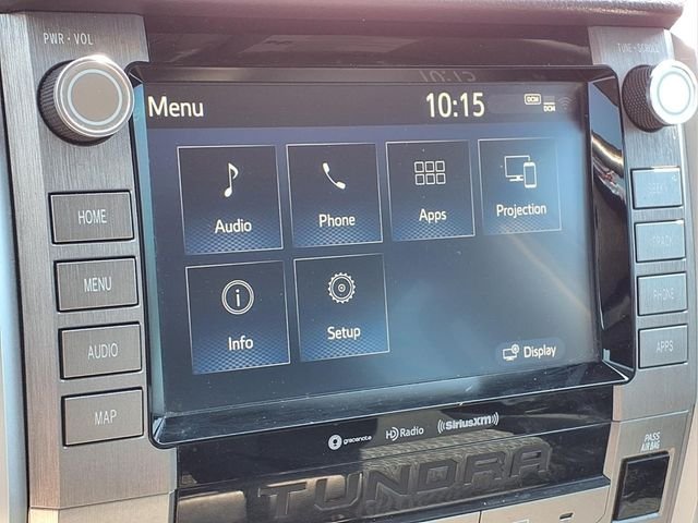 Used 2021 White Toyota SR5 image 22