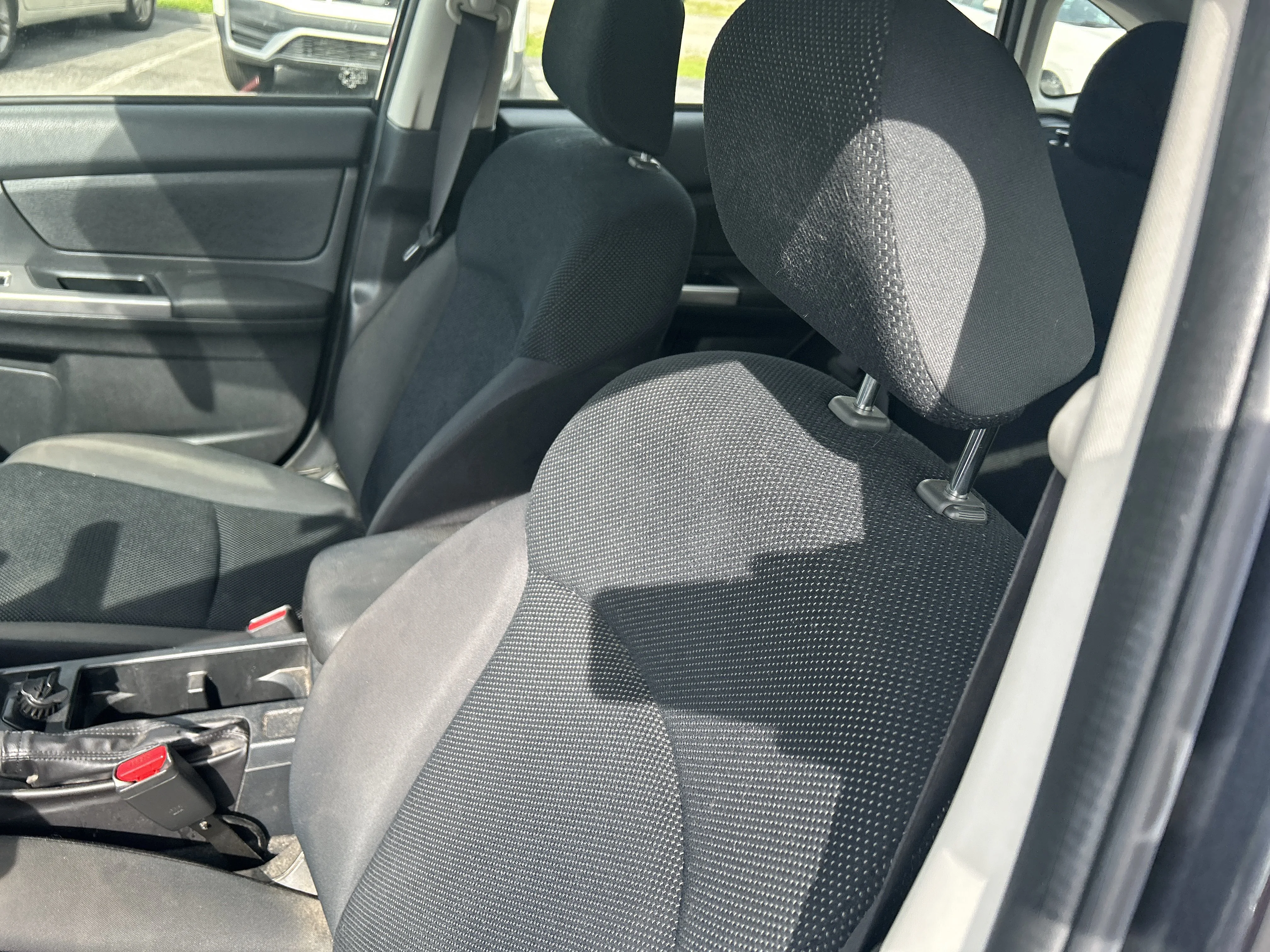 Used 2015 Dark Gray Metallic Subaru 2.0i image 14