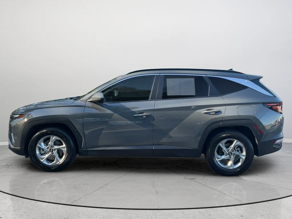 Used 2024 Gray Hyundai SEL image 10