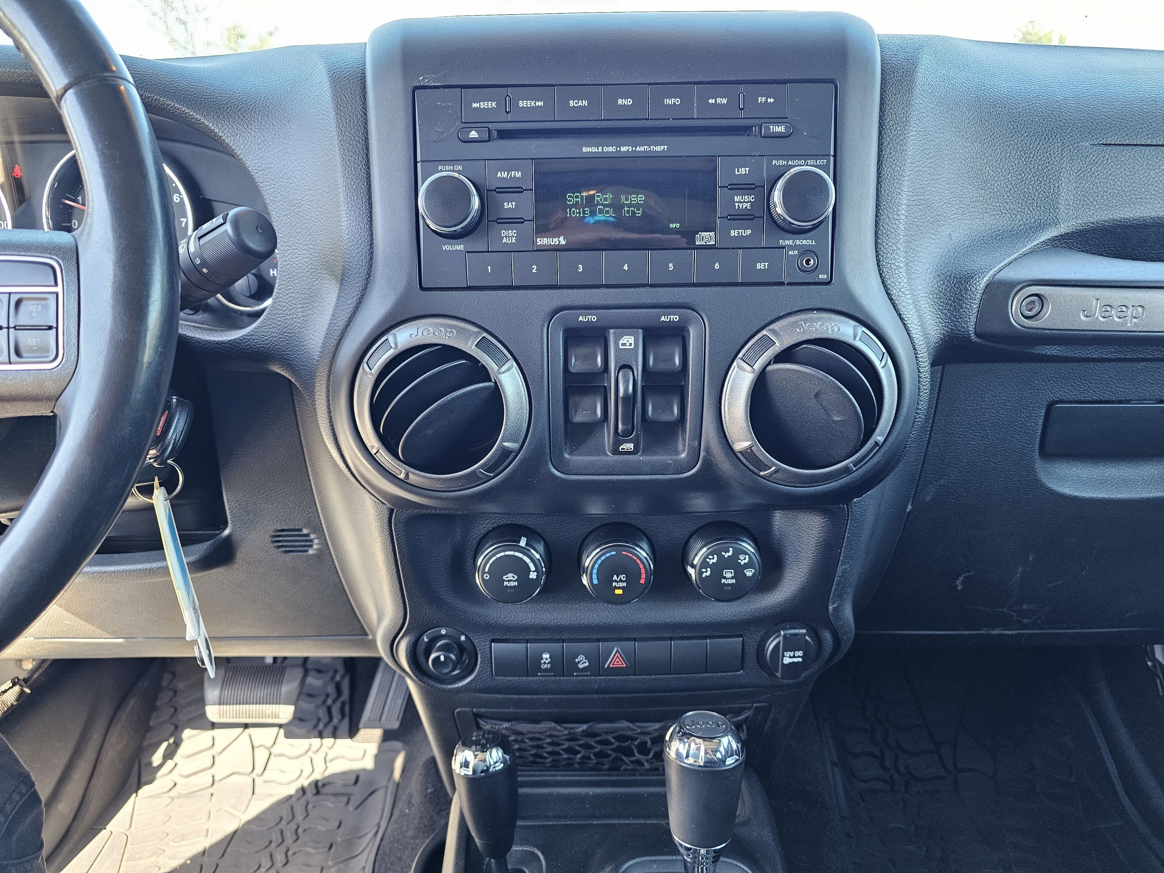 2018 Jeep Wrangler JK Unlimited Sport S - Photo 22