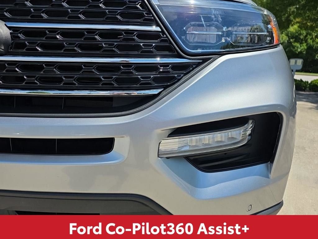 Used 2023 Silver Ford XLT image 8