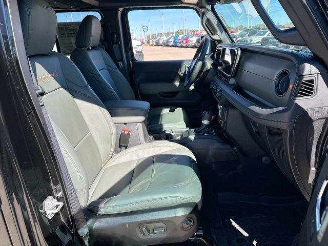 Used 2025 Black Jeep Mojave X image 24