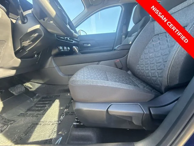 Used 2025 Blue Nissan SV image 12