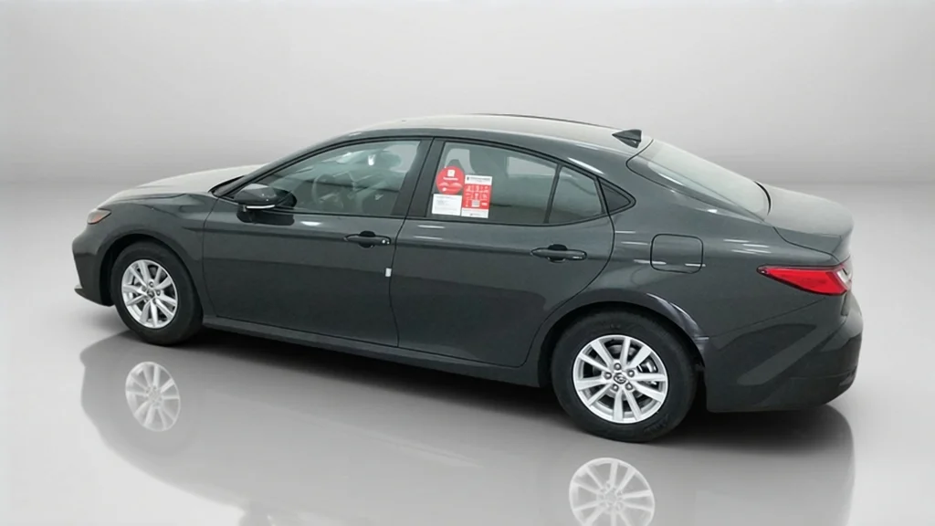 New 2027 Underground Toyota LE image 15