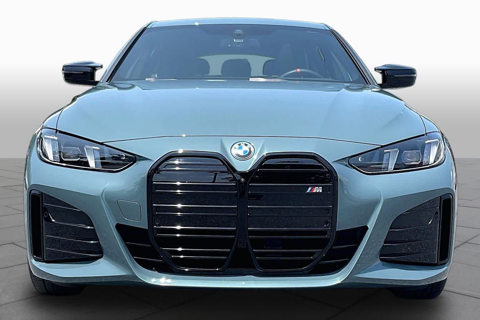Used 2025 Cape York Green Metallic BMW M50 image 3