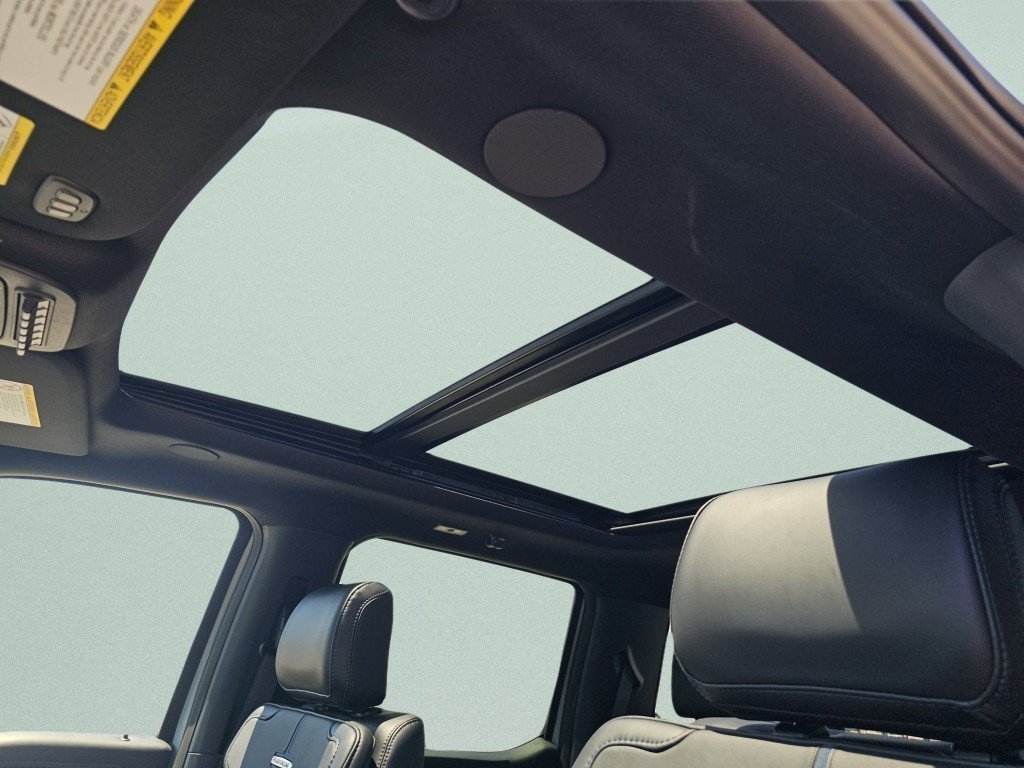 New 2026 Avalanche Ford Platinum image 8