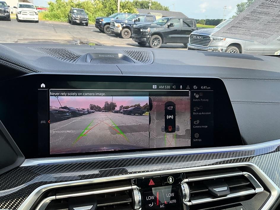 Used 2023 Black BMW M50i image 19