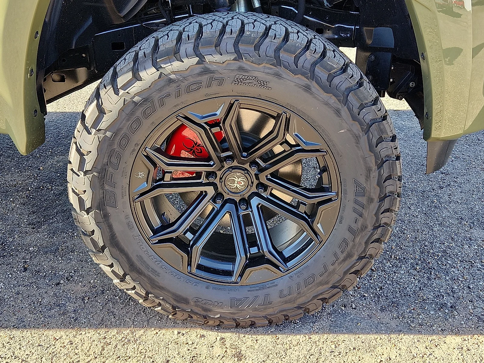 New 2026 PXJ Diamond Bla Ram BIG HORN CREW CAB 4X4 5