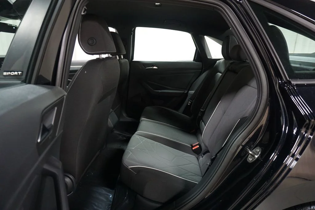 New 2026 Deep Black Volkswagen 1.5T Sport image 11