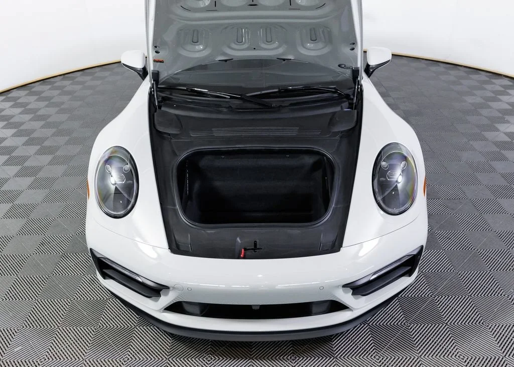 Used 2024 Chalk Porsche Carrera GTS Manual image 35