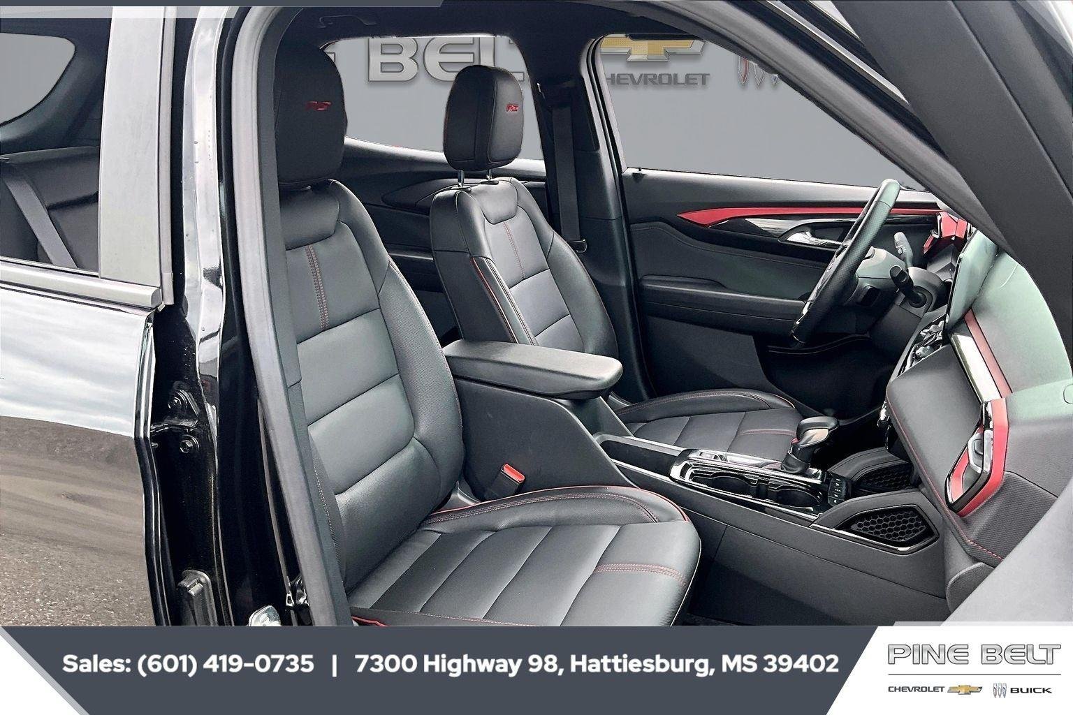 Used 2025 Mosaic Black Metallic Chevrolet RS image 6