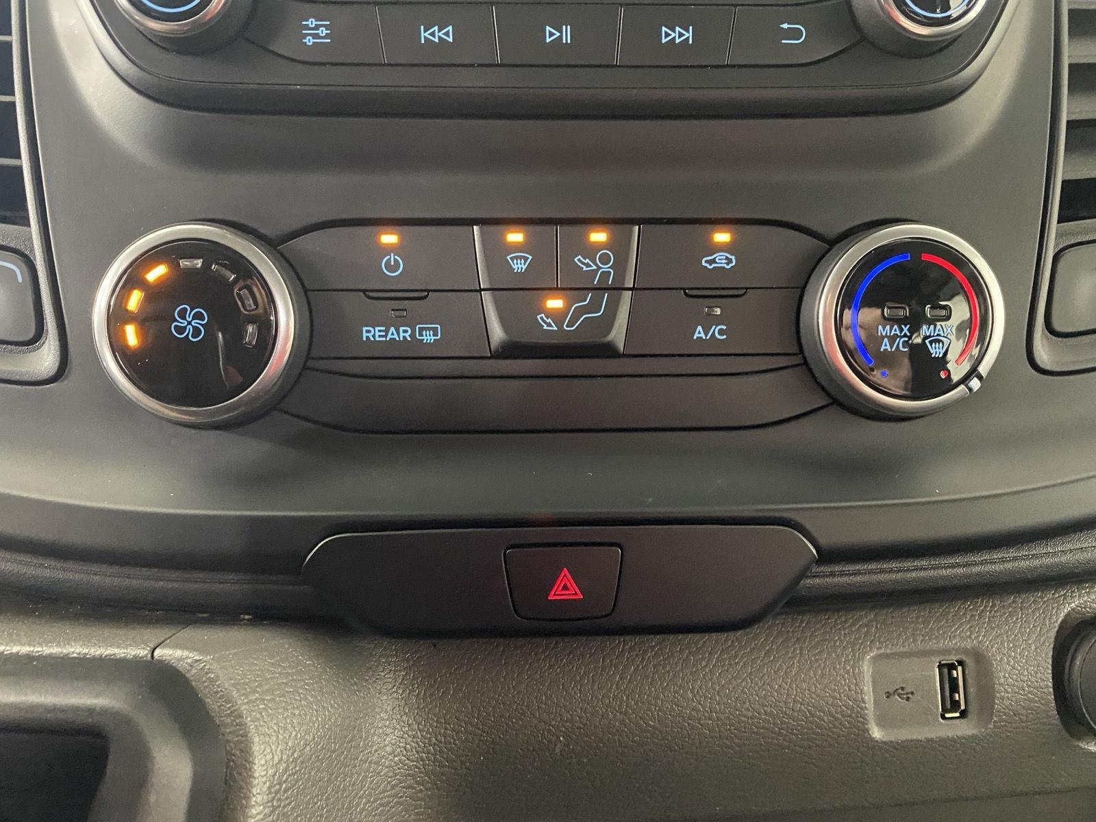 Used 2025 Oxford White Ford Base image 19