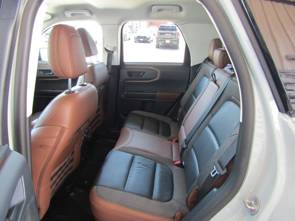Used 2023 Green Ford Outer Banks image 29
