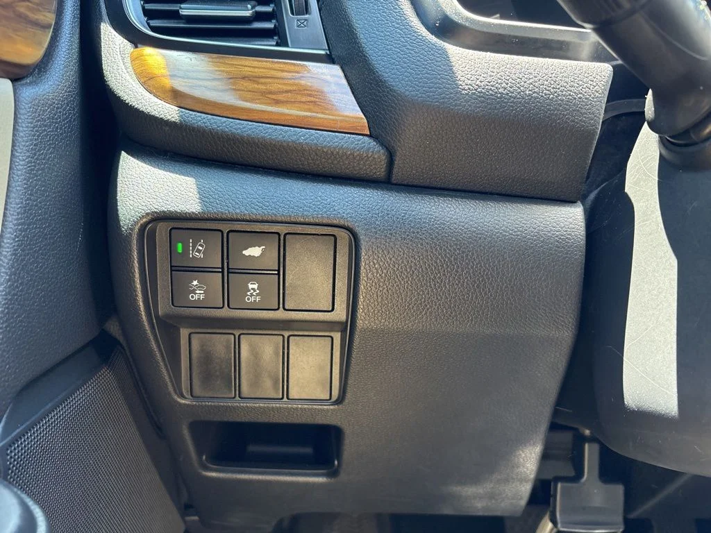 Used 2017 Sandstorm Metallic Honda Touring image 16