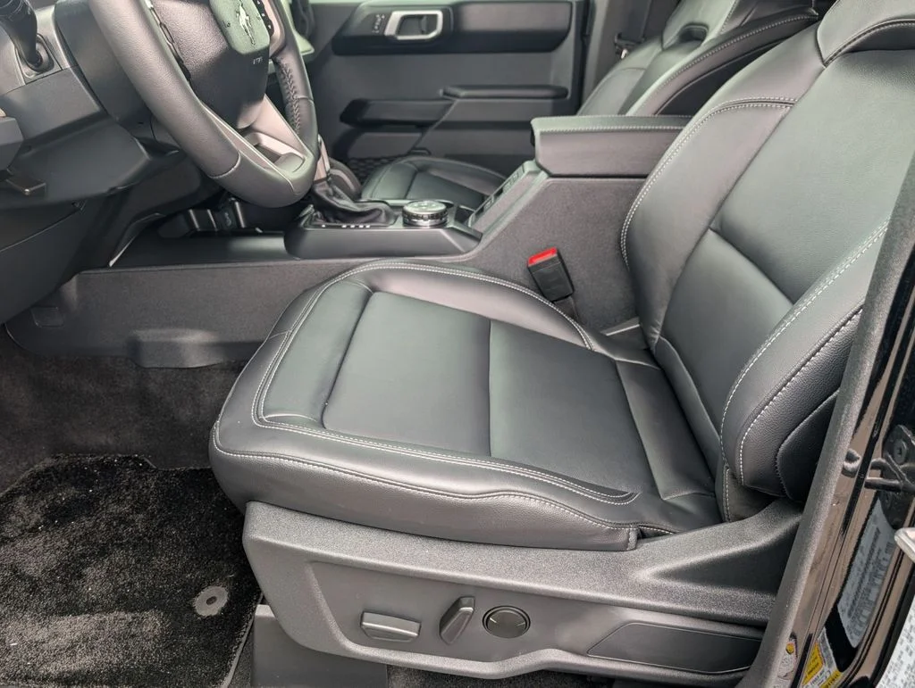New 2025 Black Ford Outer Banks image 20