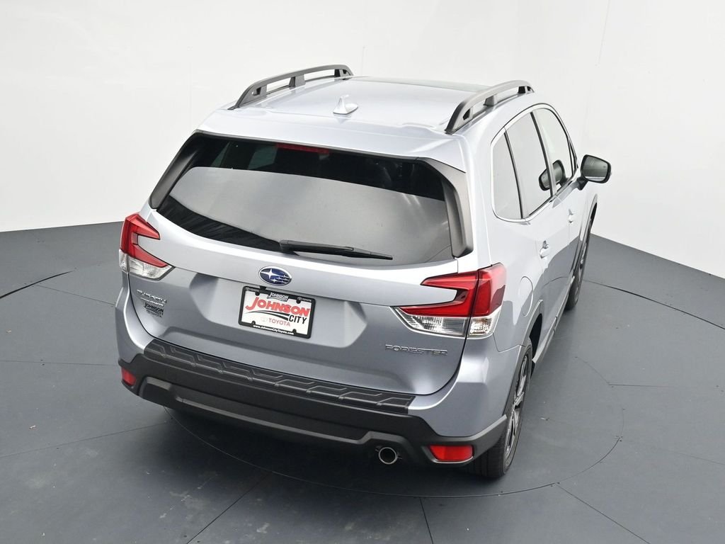 2023 Subaru Forester Limited - Photo 28