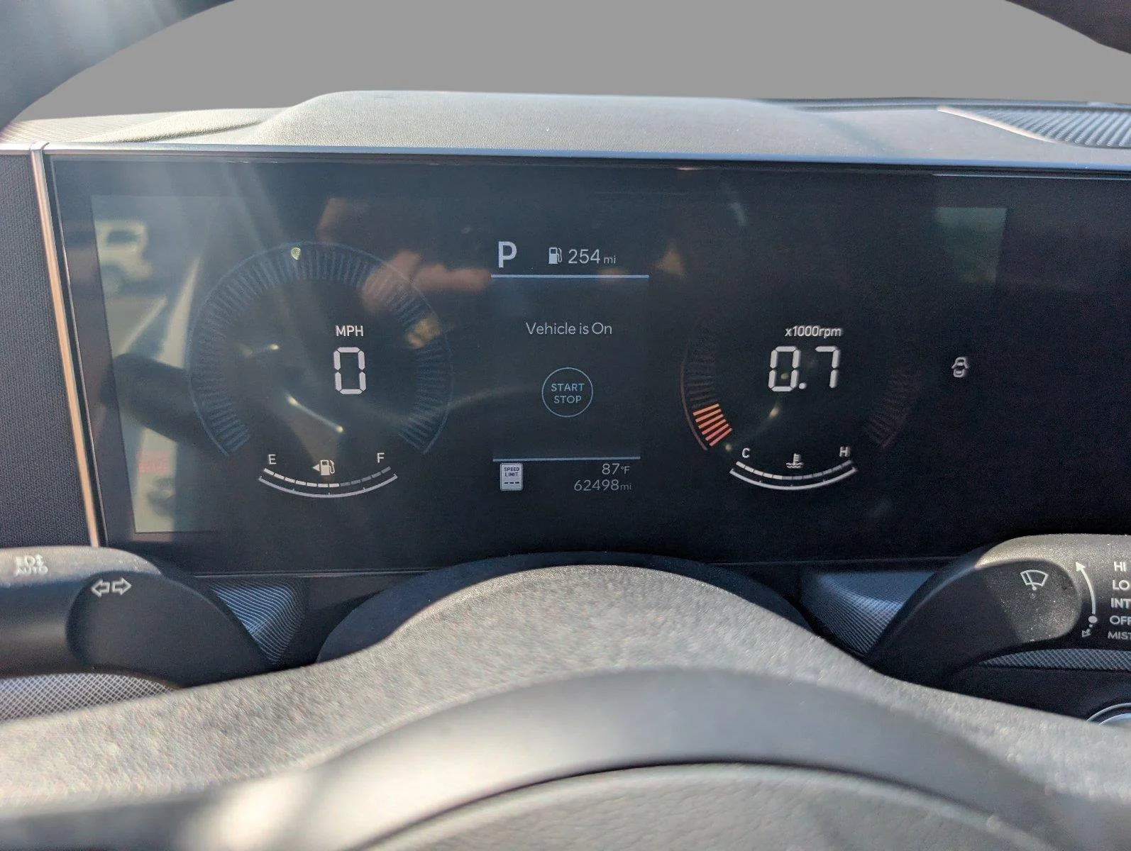 Used 2025 Serenity White Hyundai SEL image 31
