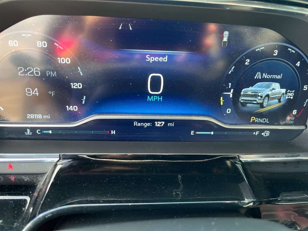 Used 2023 Gray Chevrolet LT image 18