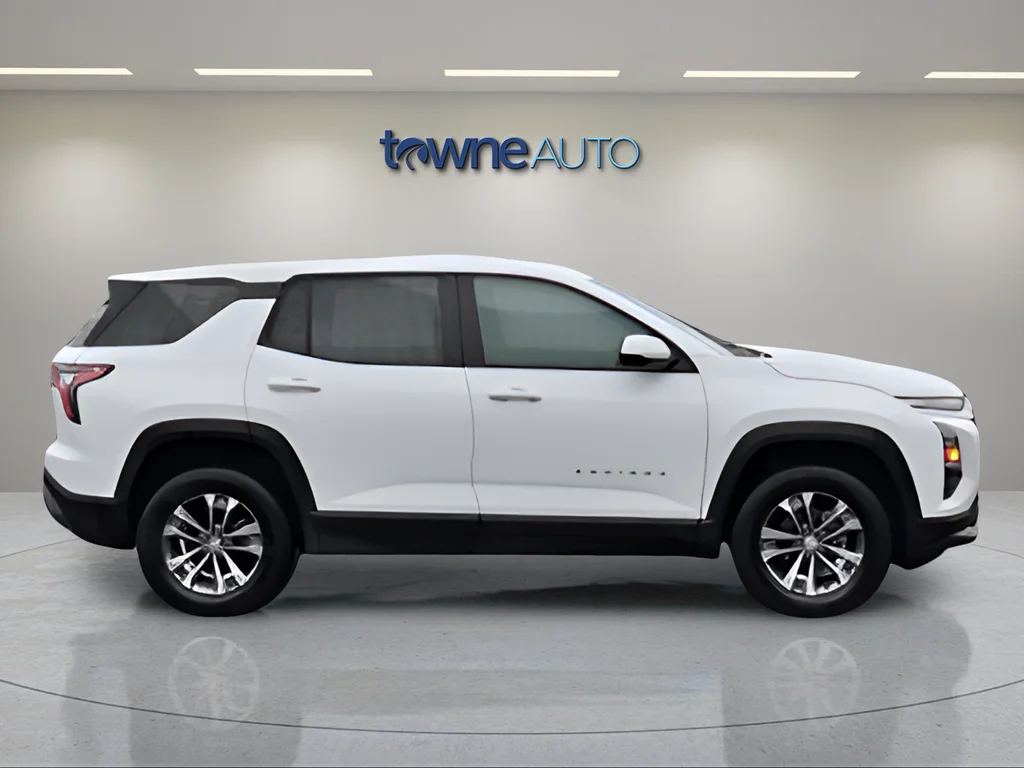 Used 2026 White Chevrolet LT image 8