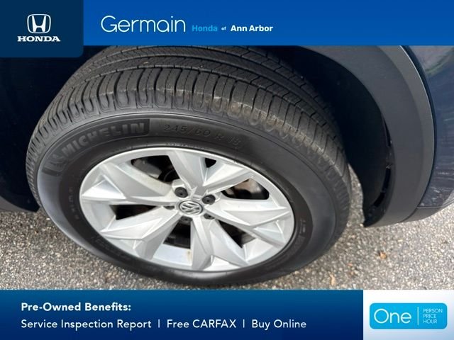 Used 2019 Blue Metallic Volkswagen 3.6L V6 SE image 5