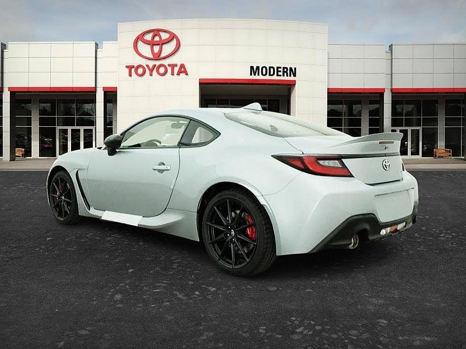 Used 2026 Steel Toyota Premium image 11