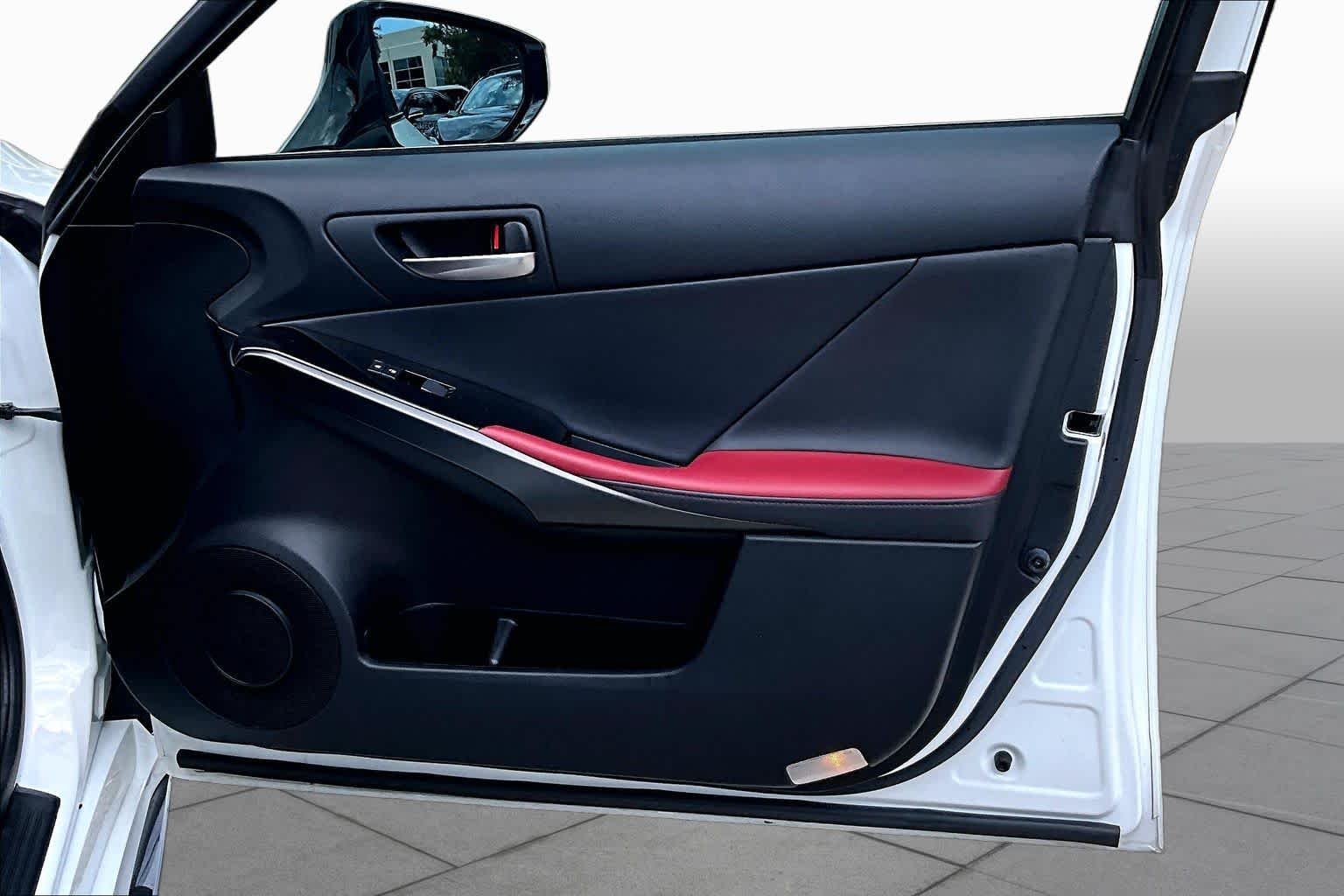 Used 2024 Ultra White Lexus F SPORT Design image 27