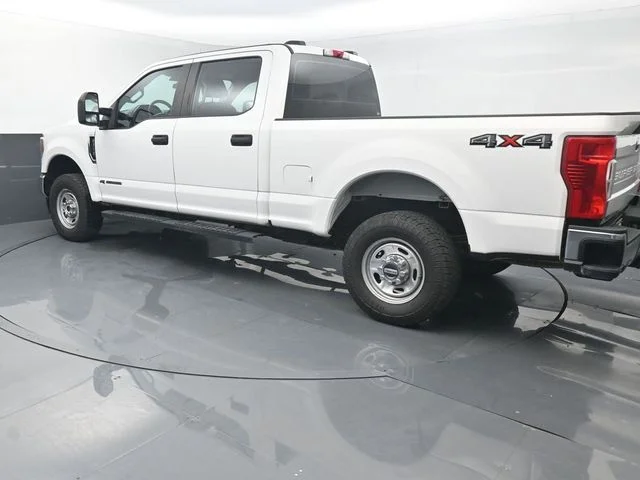 Used 2021 White Ford XLT image 3
