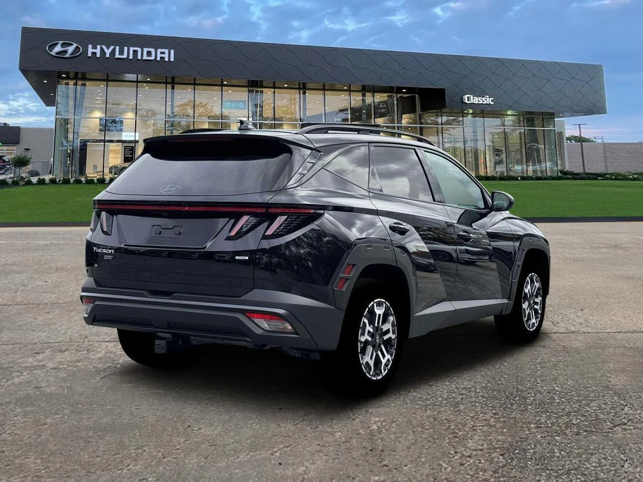 New 2026 Phantom Black Pearl Hyundai XRT image 7
