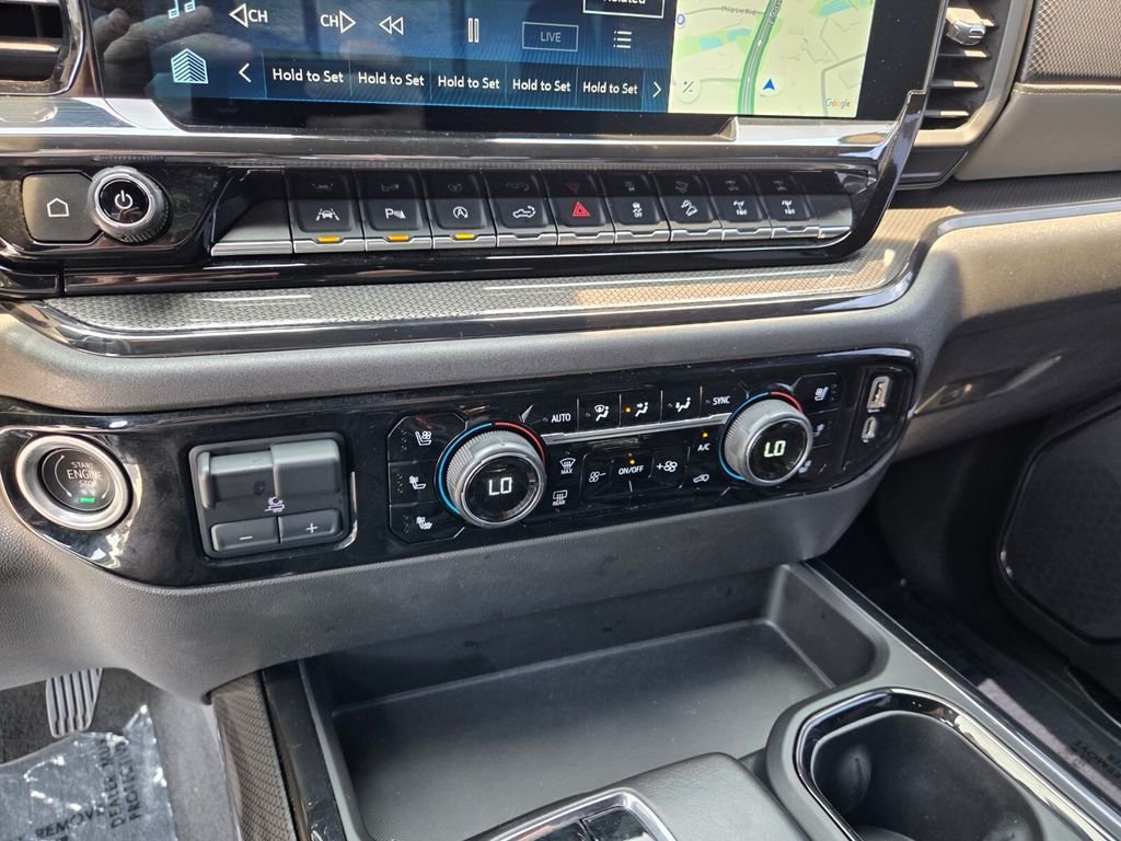 Used 2022 Red Chevrolet ZR2 image 25