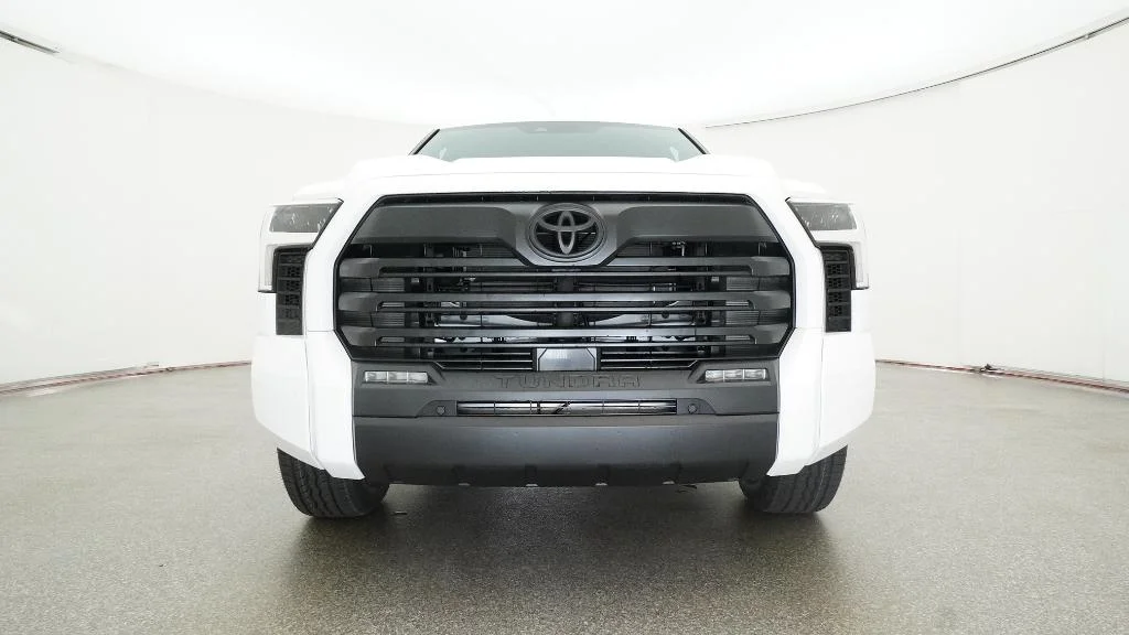 New 2026 Ice Cap Toyota SR5 image 34