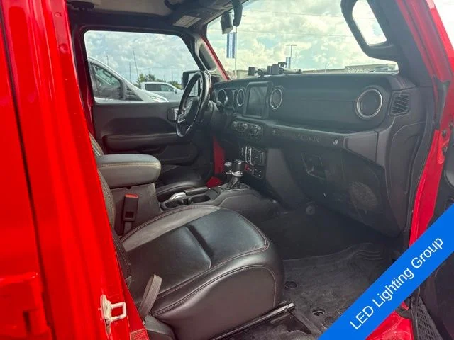 Used 2020 Red Jeep Unlimited Rubicon image 6