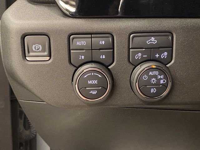 Used 2023 Gray Chevrolet RST image 29