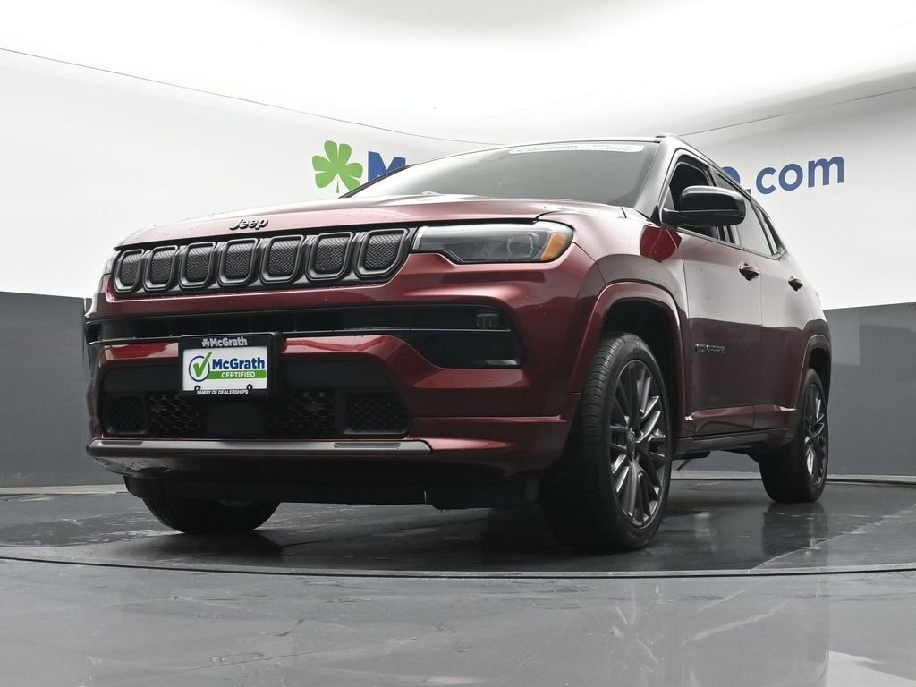 Used 2022 Red Jeep Limited image 7