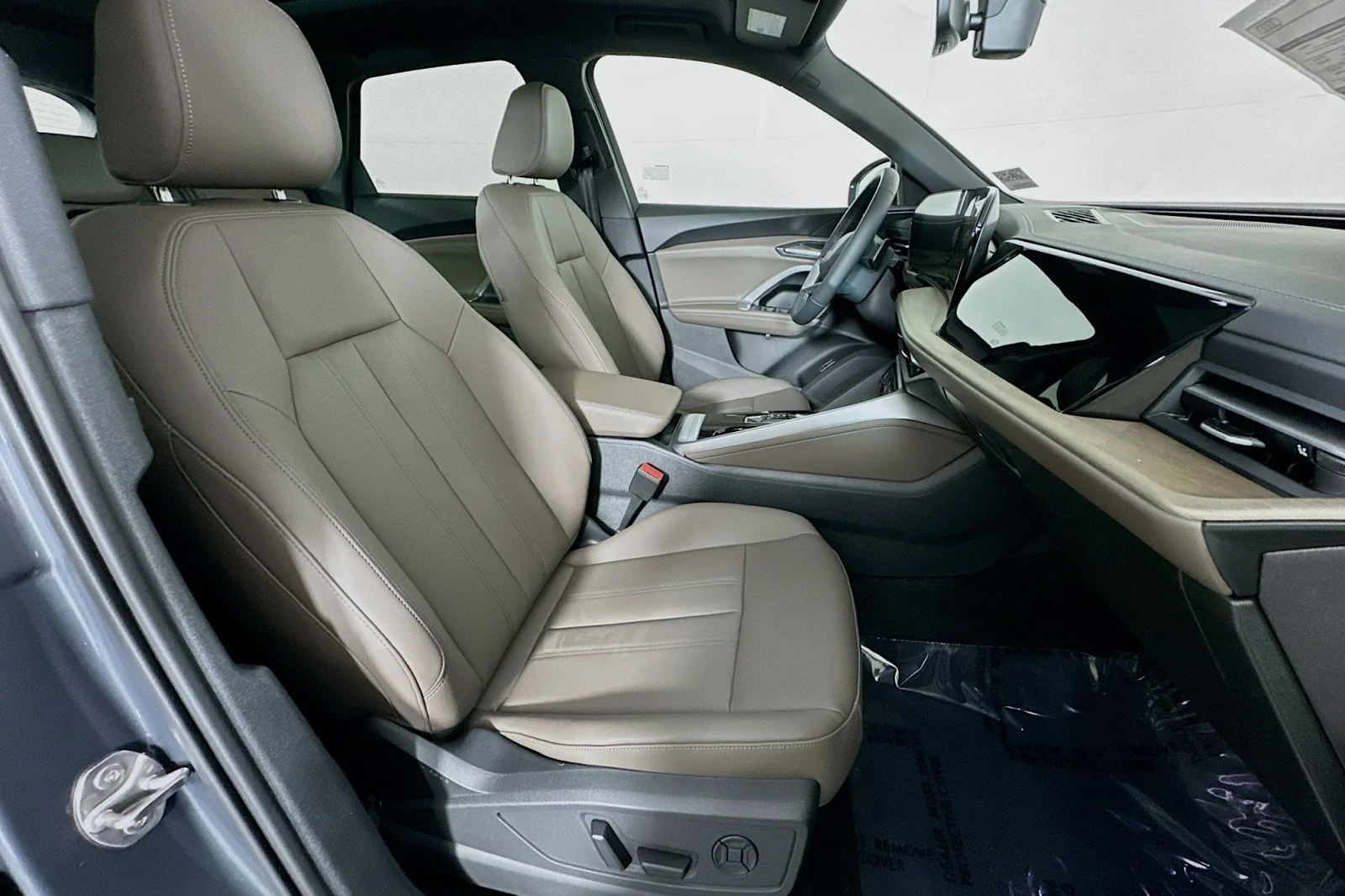 New 2026 Tambora Gray Metallic Audi Premium image 8