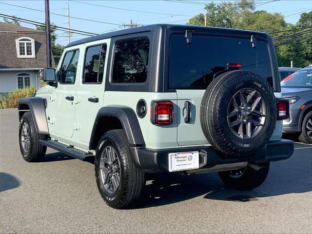 Used 2024 Gray Jeep Sport S image 3