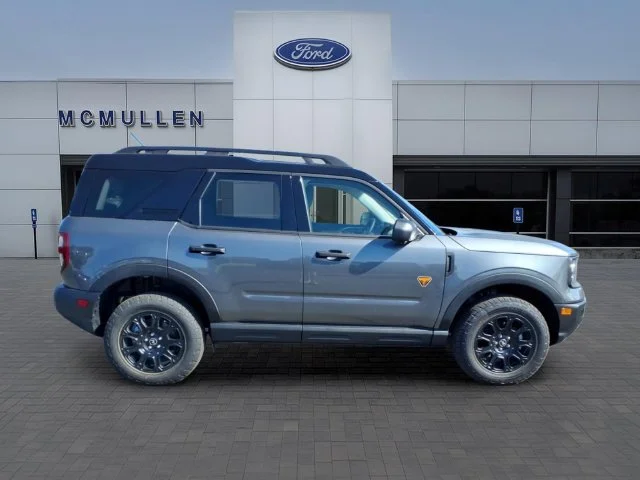 New 2026 Carbonized Gray Metallic Ford Badlands® image 30